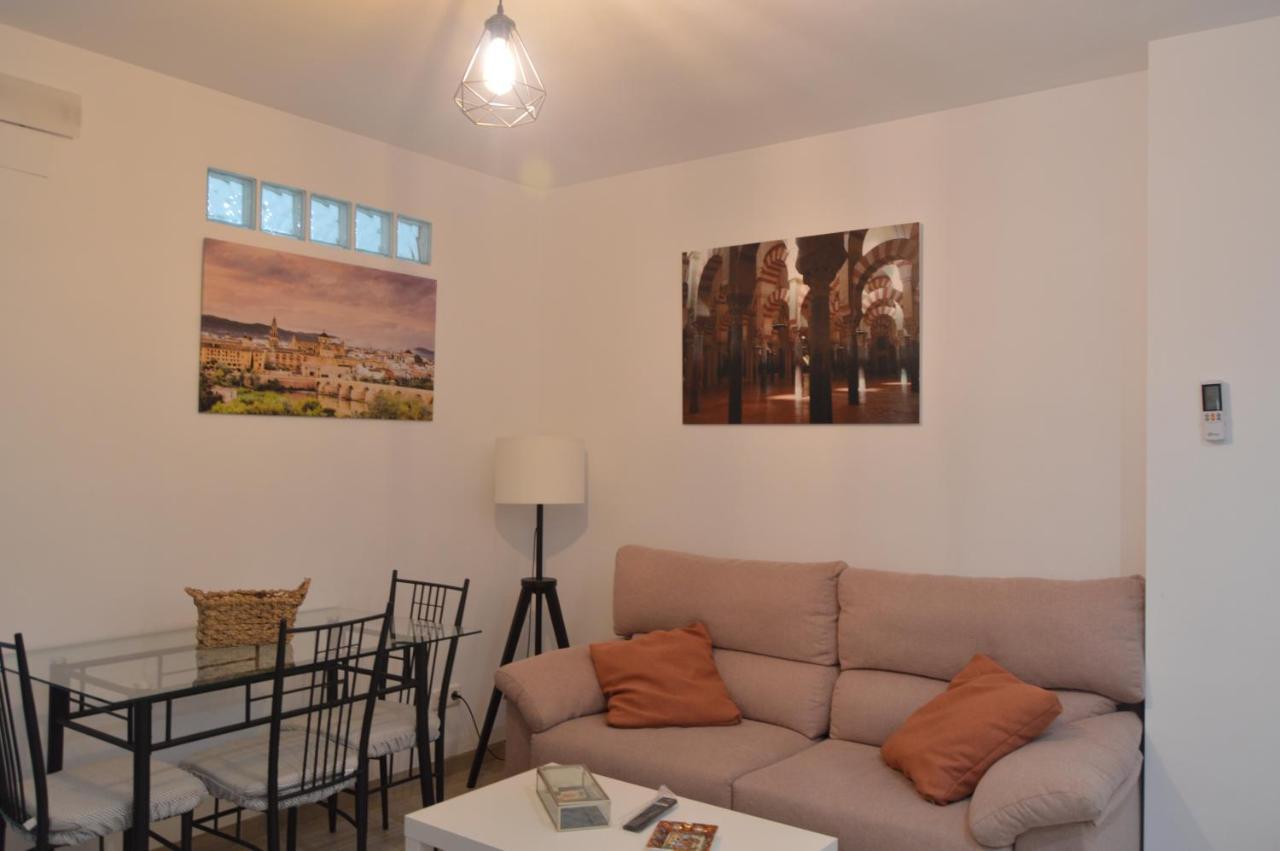 Puerta Sevilla Parking Gratis Apartament